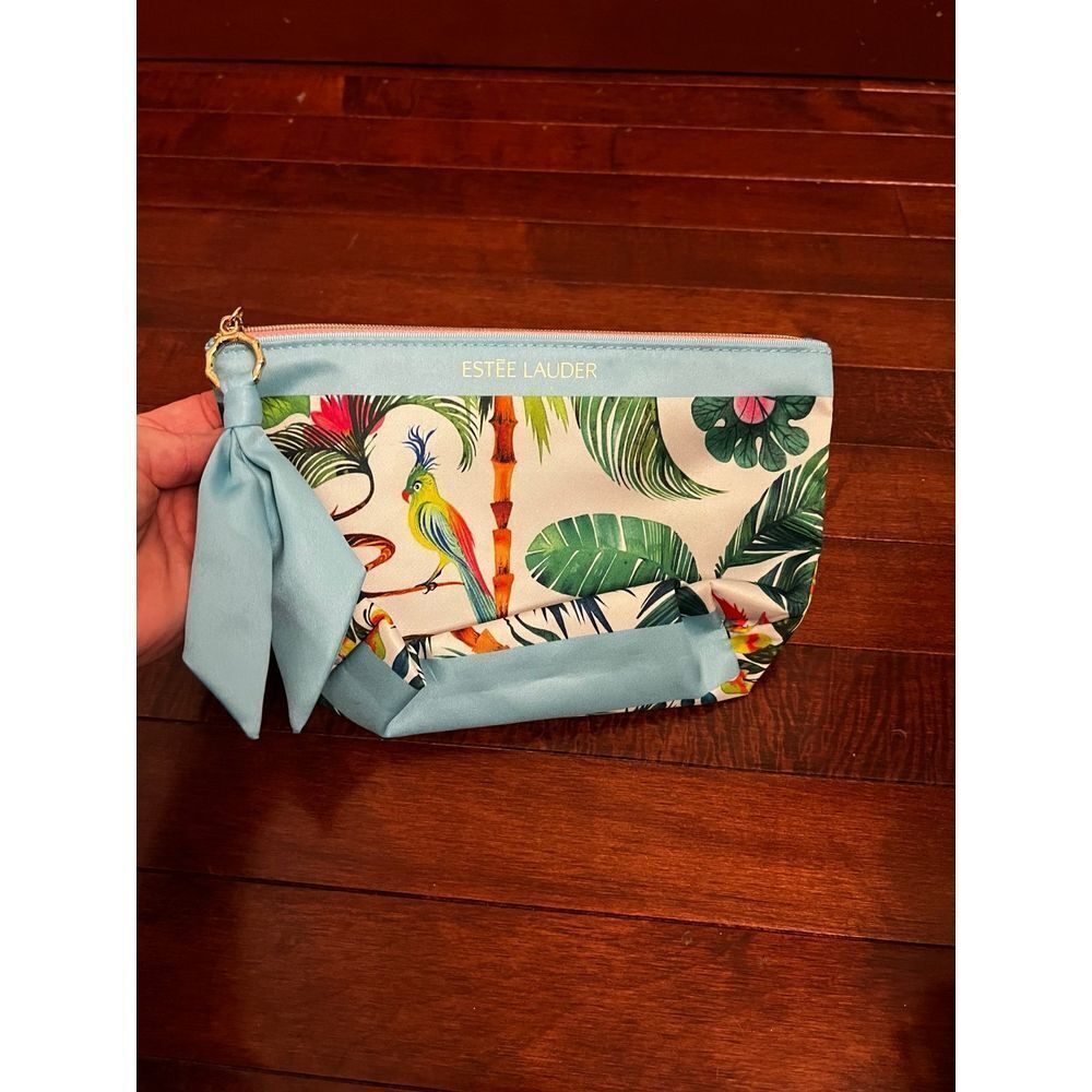 ✨Estée Lauder‎ Cosmetic bag